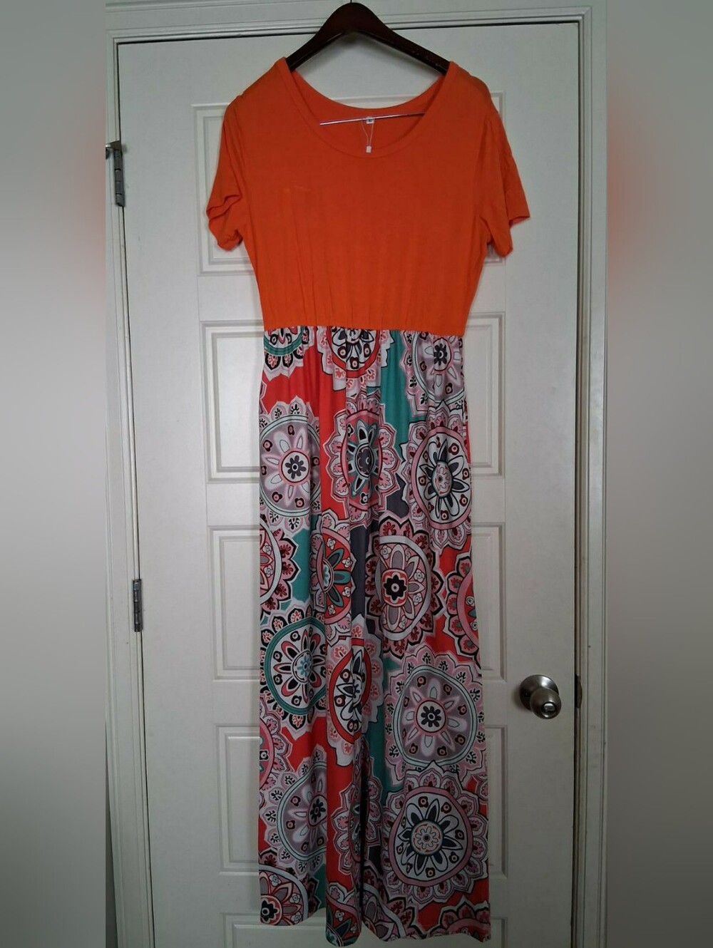 Orange Short-Sleeve Maxi Dress with Printed Skirt - Large